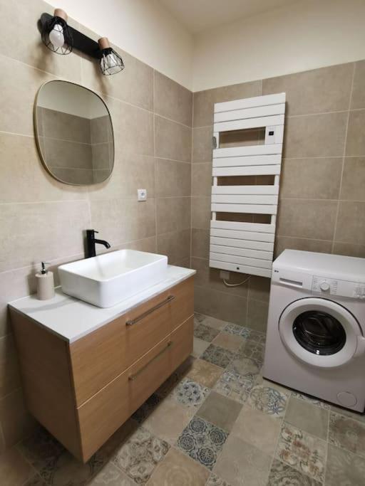 Appartement 2 Ou 4 Personnes. Venaco Venaco  Kültér fotó
